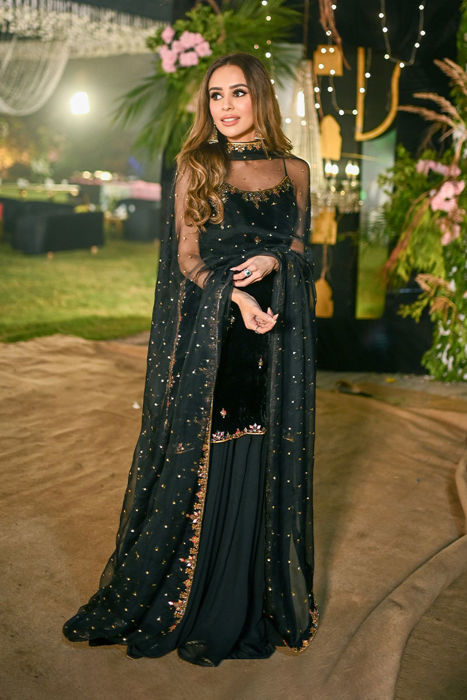 Mahnoor Mehmood in Zohra