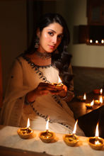 Picture of Ayeza Khan in Grace
