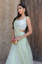 Picture of Alizey Mirza