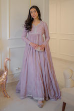 Picture of Amina Sultan in Isha