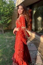 Picture of Dananeer in Lamya