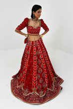 Picture of Nashrah in Rafia