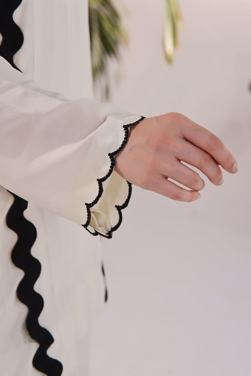 Picture of Ziggy - White