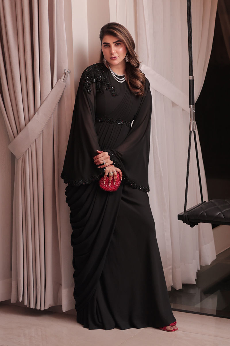 Picture of Areeba Habib in Azal