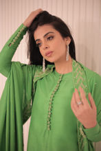 Picture of Yashma Gill In Sofie