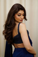 Picture of Zoya Nasir in Gina