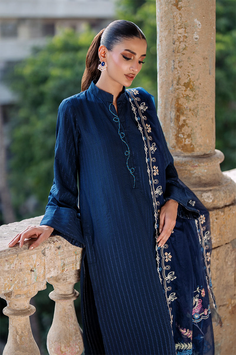 Picture of Nazni